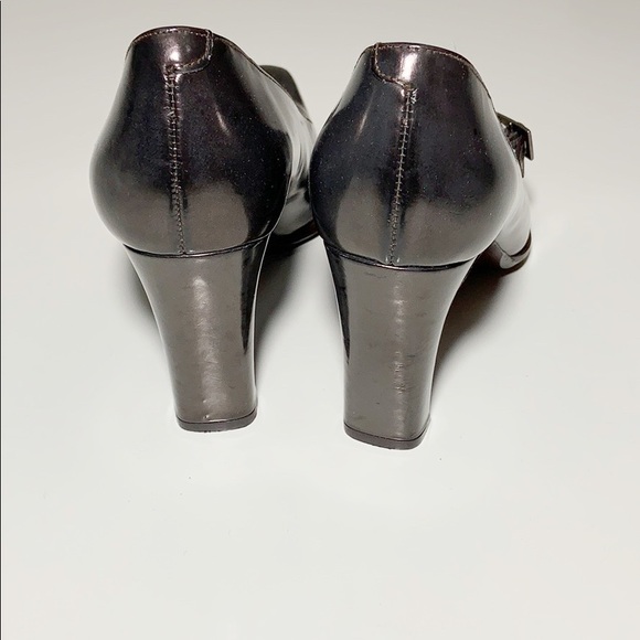 Zara Woman dark brown high heel pump - Picture 2 of 6